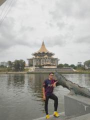 Nasruddin Faris