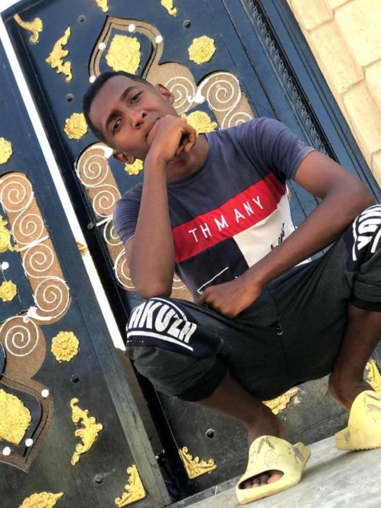 عمر عبد العزيز