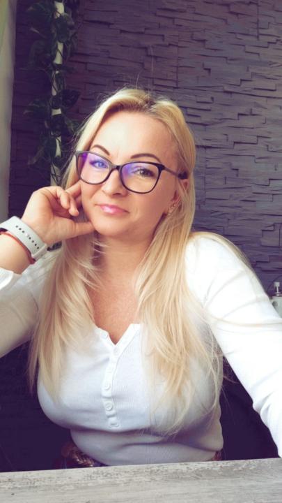 Katalin Senci