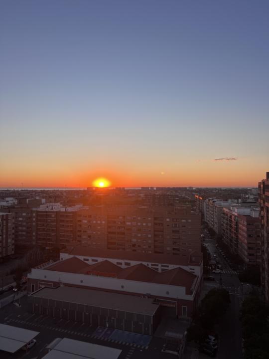 📔 2025/9/11 Powerful Sunrise 有能量的日出