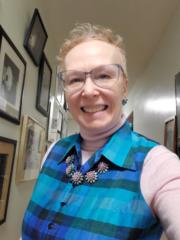 Carolynn ni Lochlainn