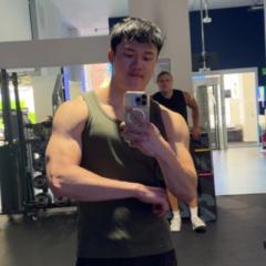 Julian Wong