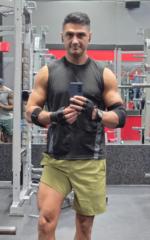 Dk M