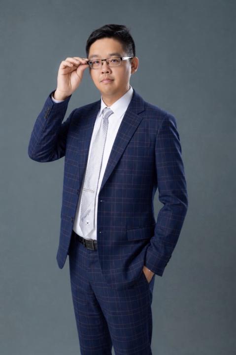Huang Weikai