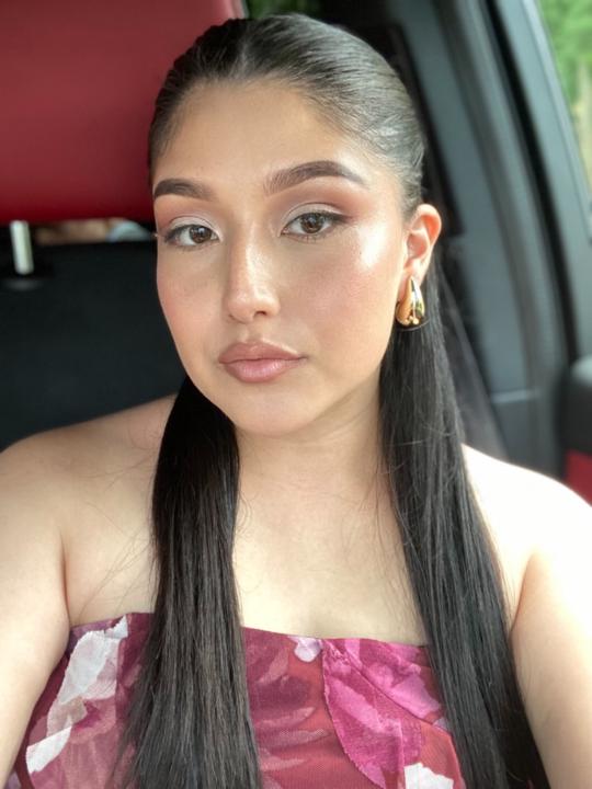 Angie De Paz