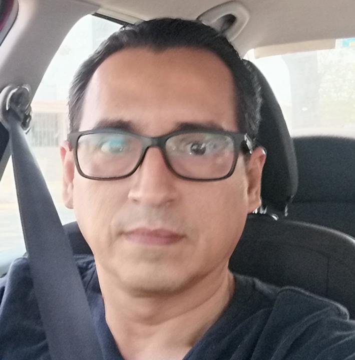 Luis Hernandez