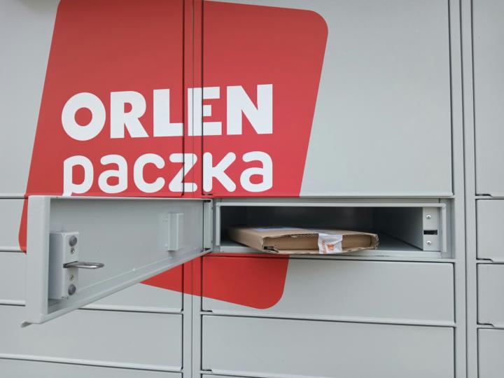 Will Your Products Fit in a Parcel Locker?