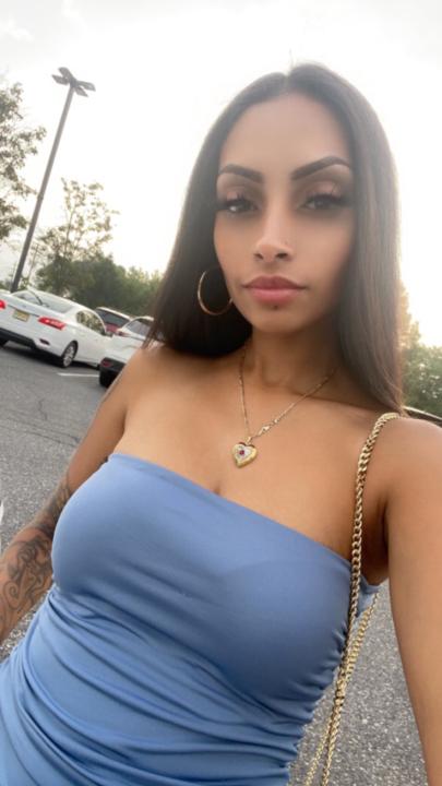 Adriana Hernandez