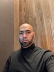 Dennis Montes de oca