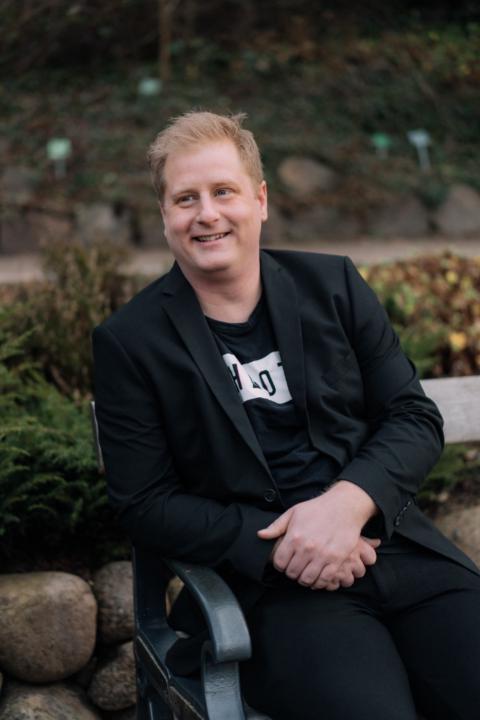 Simon Rosenkjær-Larsen
