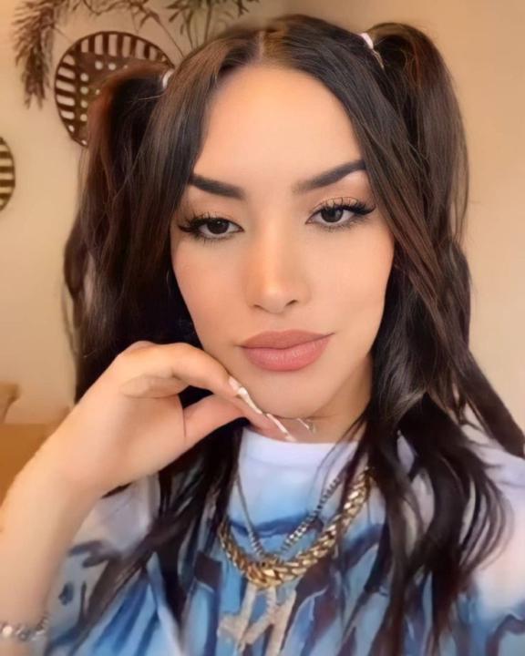 Bella Kimberly