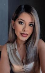 Adriana Leon