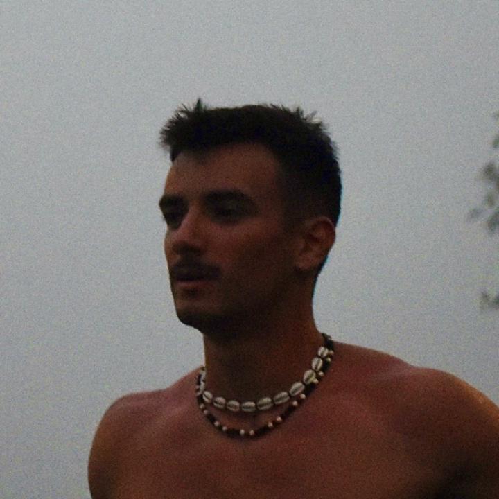Andréas Jj