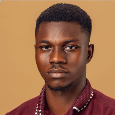 Daniel Akinbiyi