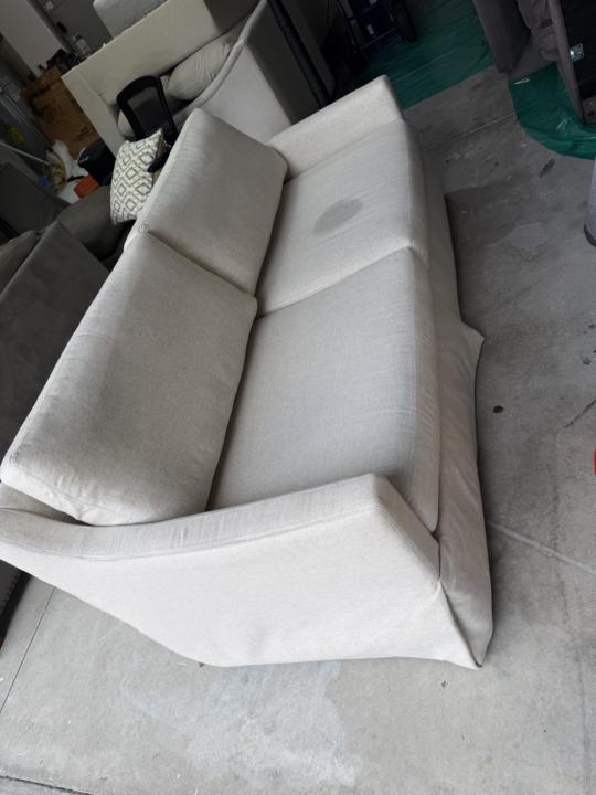 Storage auction jackpot 