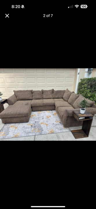 Help selling this couch please 