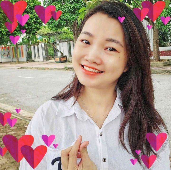 Hương Mơ Phạm