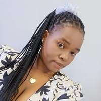 Sbongile Mhlongo