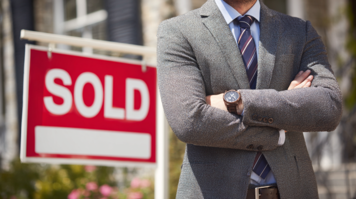 Who closed some BIG ASS DEALS this week?