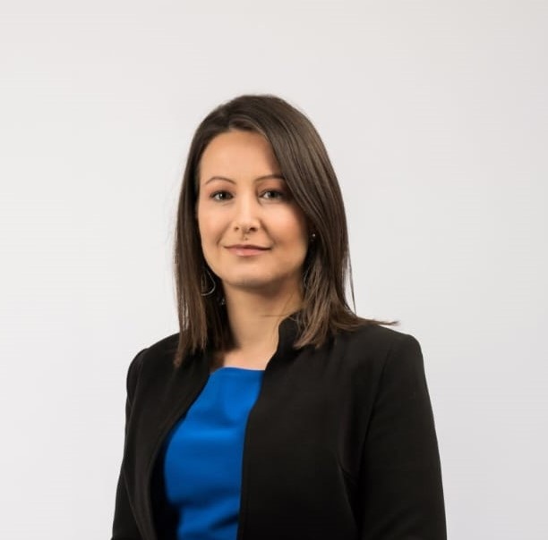 Dr. Branka van der Linden