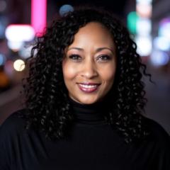 Maya Akai Gavin