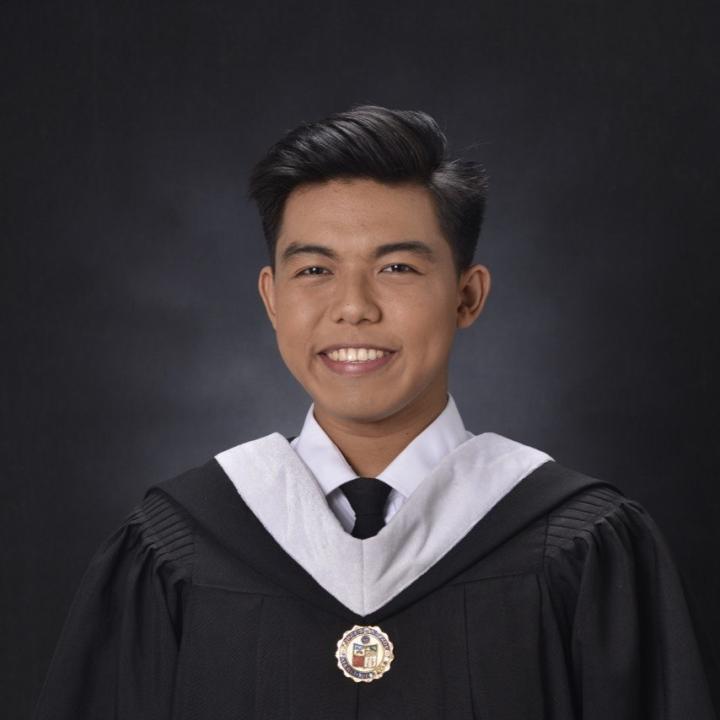 Alexiz De Guzman