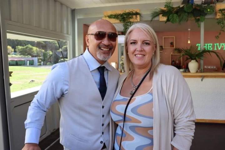 Arona and Billie Jo Fesili