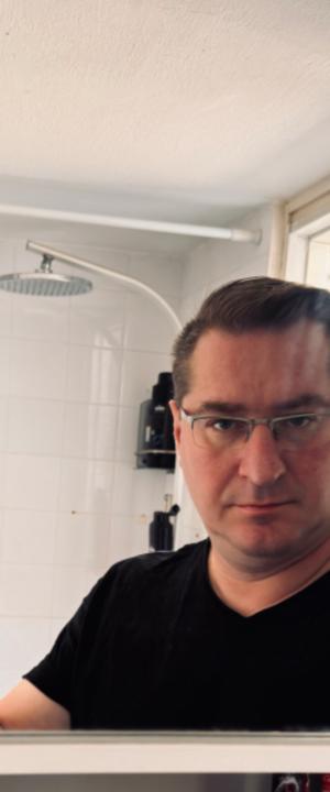 גלוטוב ניקולאי