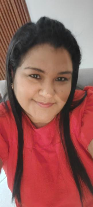 Angie Verez