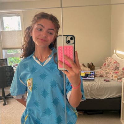 Tula Sarsons