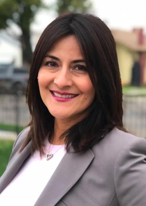 Sandra Garcia-Landaverde
