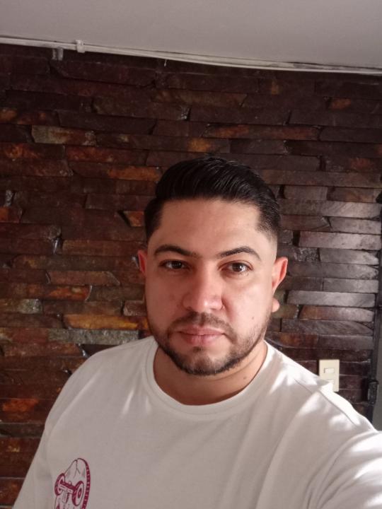 Jovany Roldán