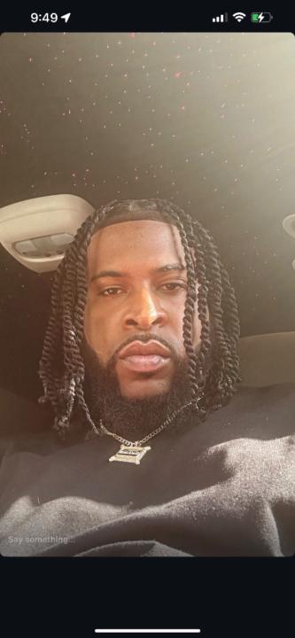 Donovan Troy