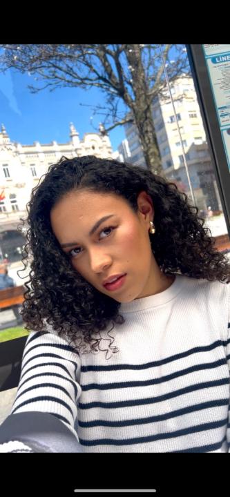 Ana María Martinez