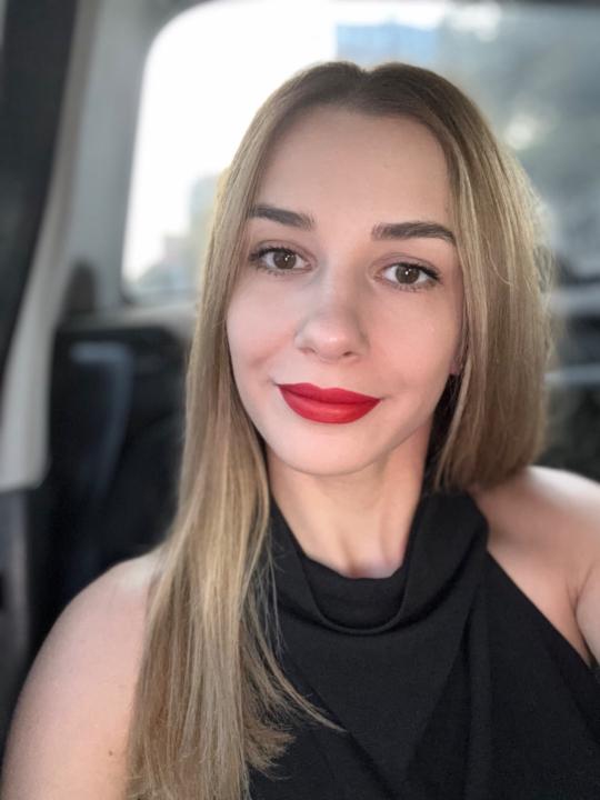 Adriana Elena Ciinaru