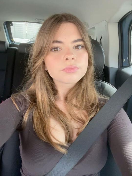 Mia Helene braun