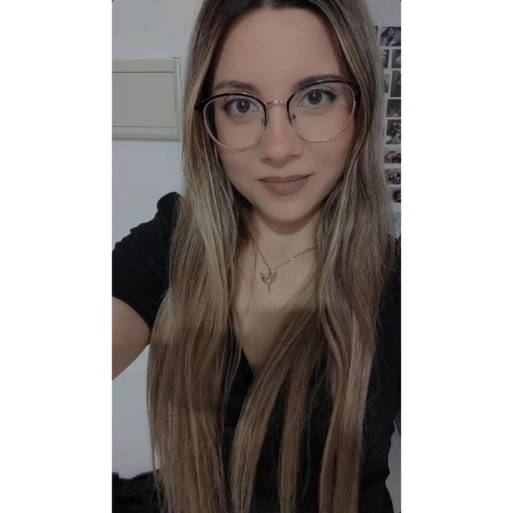 Bea Garzón