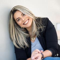 Aline Dias