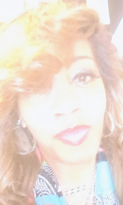 Rhonda Genesis