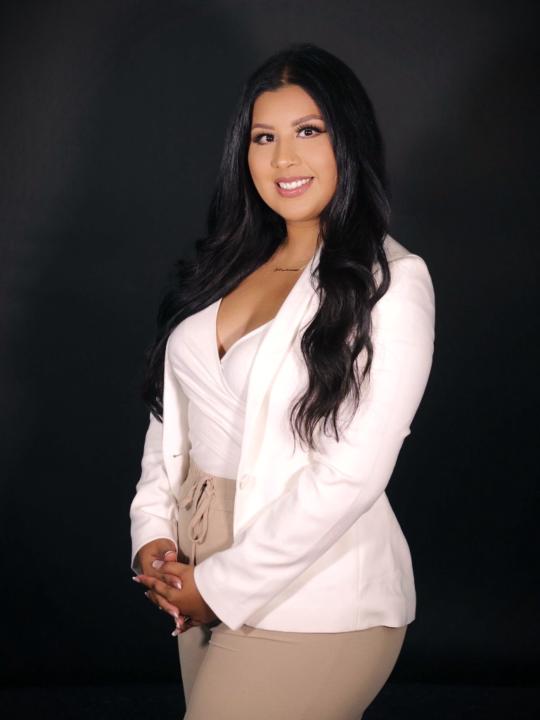 Stephanie Mendoza