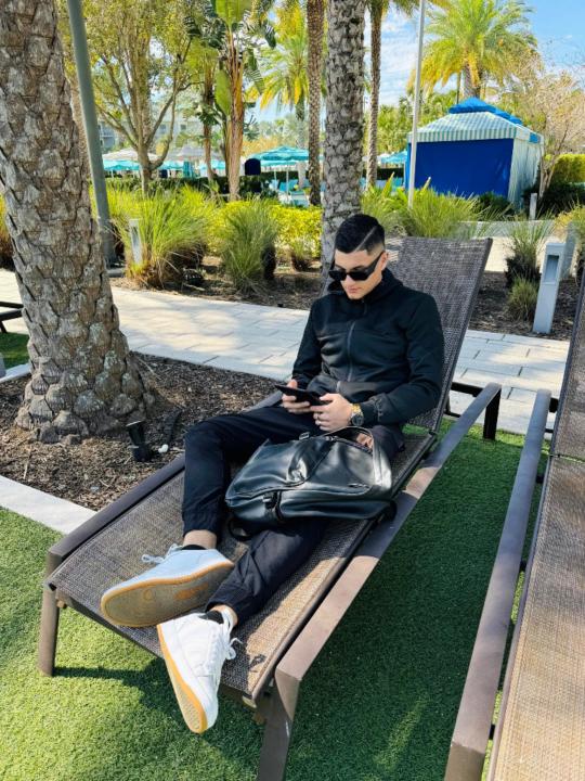 Sebastian Valladales