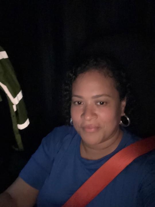 Shari M