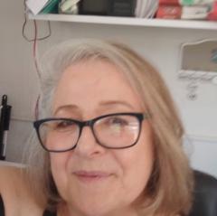 Louise Barry-Taylor