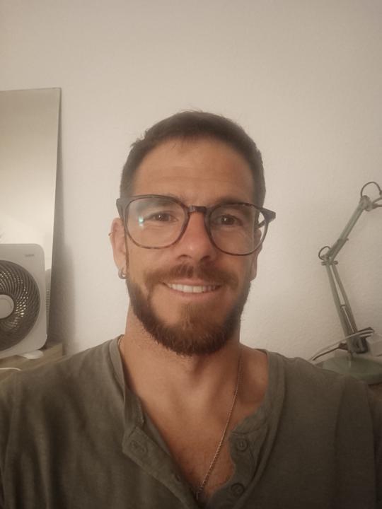 Victor Manuel Peralta Bustos