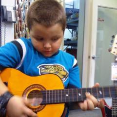 Zachary Mesic