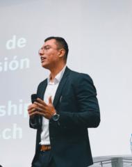 Alejandro Guarneros