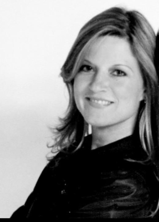 Carrie Weight