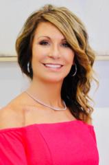 Christine Tucker