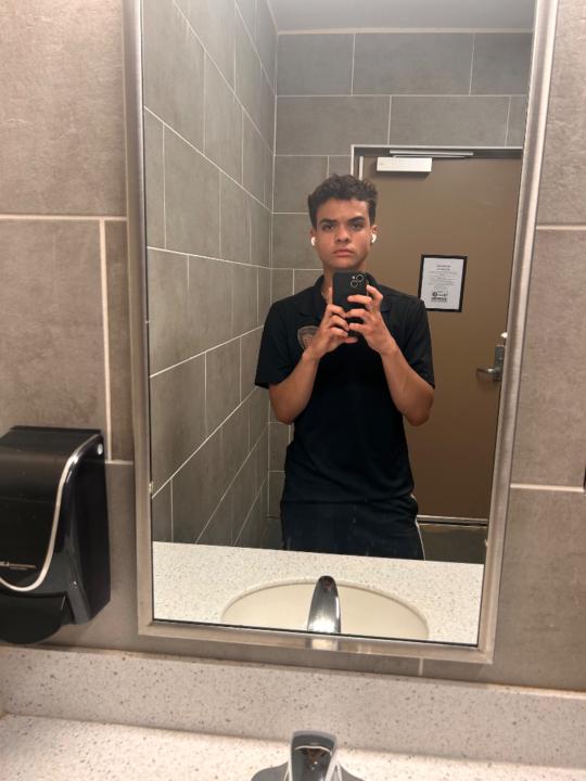 Elijah Farino