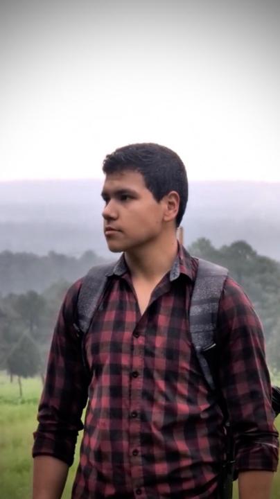 Fernando Solis